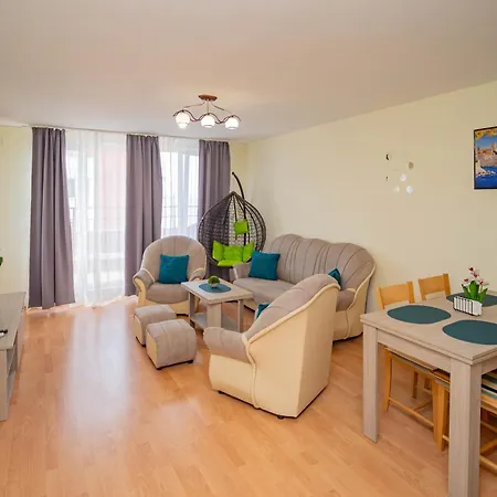 The Sea Balcony - 1bd By Flat Mаnager