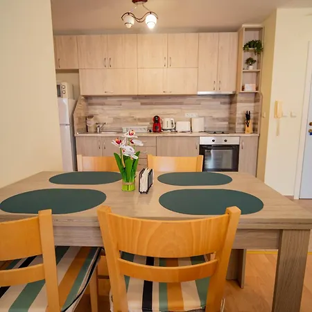 The Sea Balcony - 1bd By Flat Mаnager Appartement Burgas