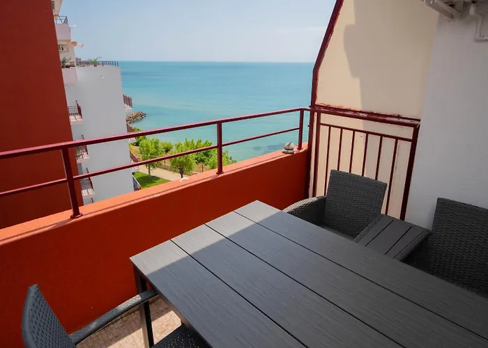The Sea Balcony - 1bd By Flat Mаnager Διαμέρισμα *